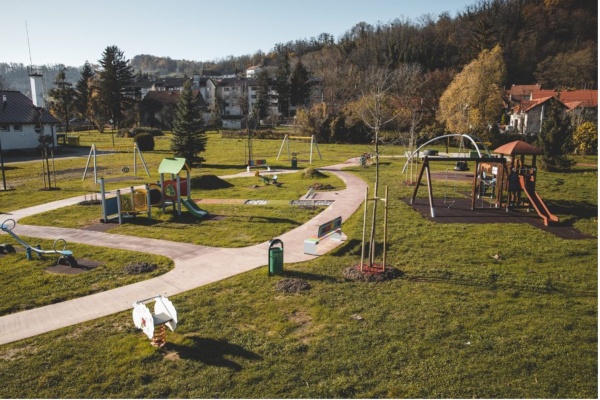 Rekonstrukcija dječjeg igrališta Kuna-park Pregrada 