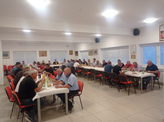 Složna kubura 